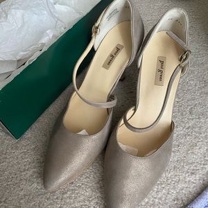 Paul Green Champagne heels